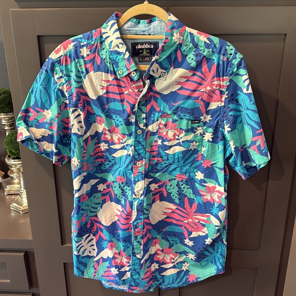 Chubbies Men's Vibrant Floral Button Down Shirt - Picture 4 of 4